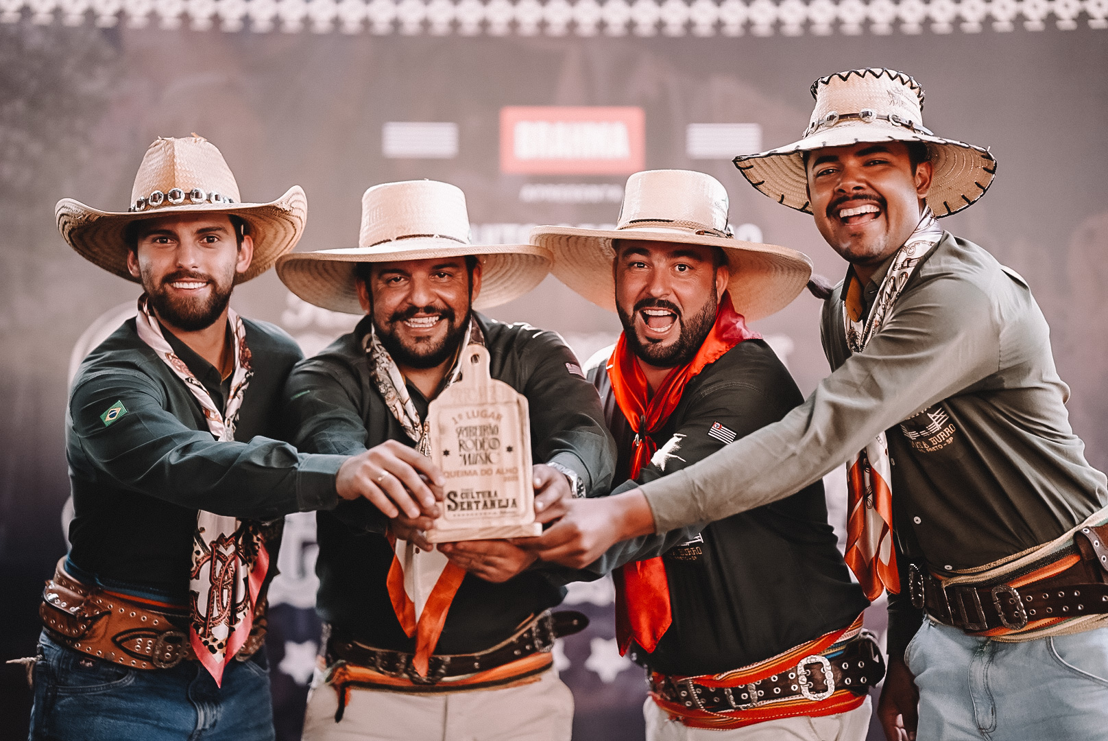 Comitiva Mata Burro vence concurso da Queima do Alho no Ribeirão Rodeo Music 2023