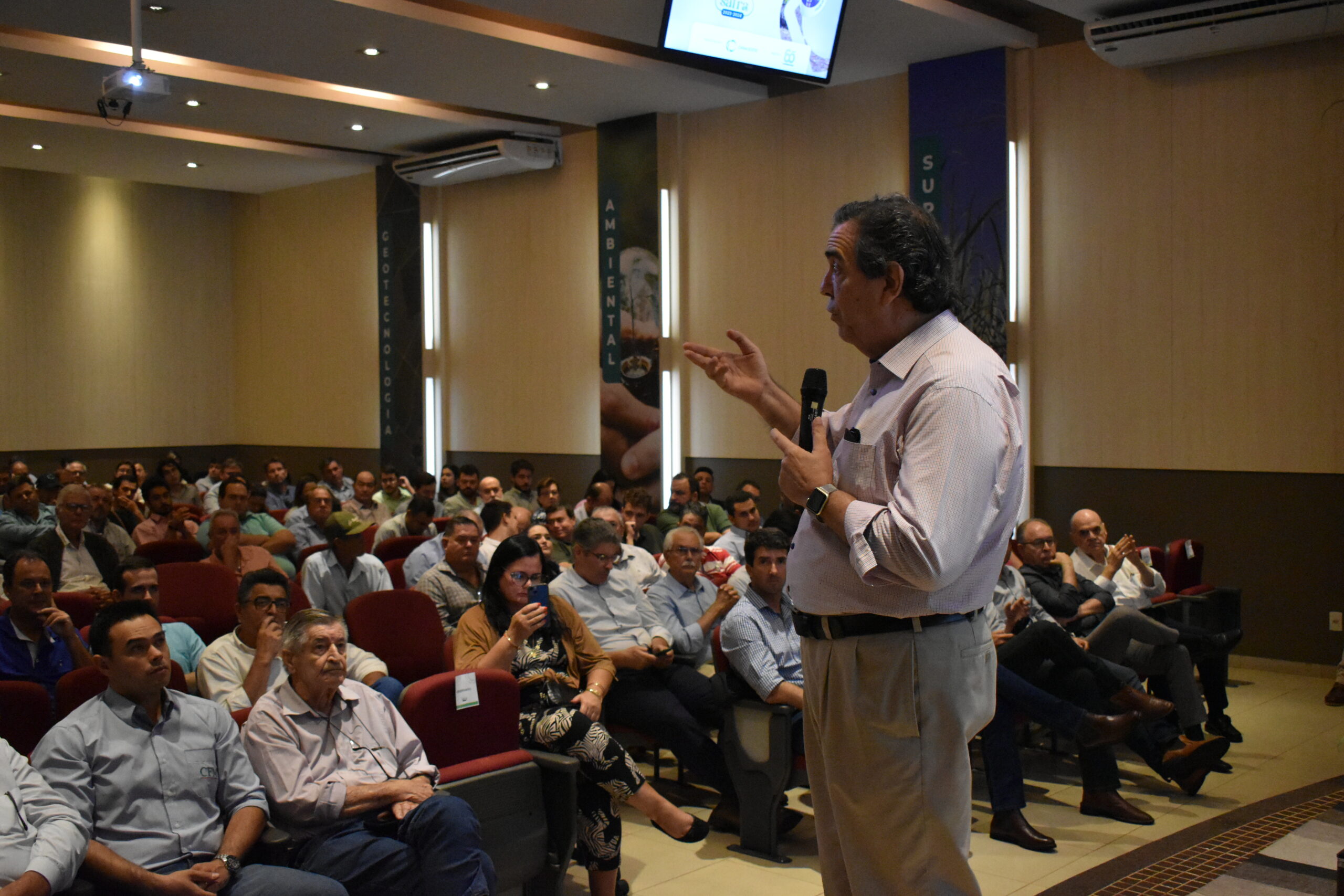 Canaoeste projeta crescimento entre 8% e 10% da Safra 2023/24 no Centro Sul do Brasil