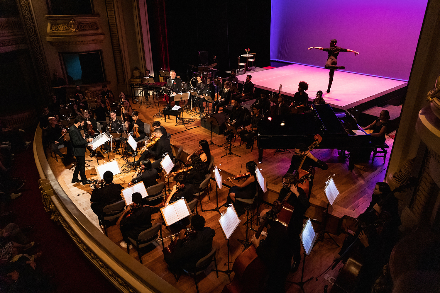 Academia Livre de Música e Artes de Ribeirão Preto faz espetáculo em homenagema Astor Piazzolla