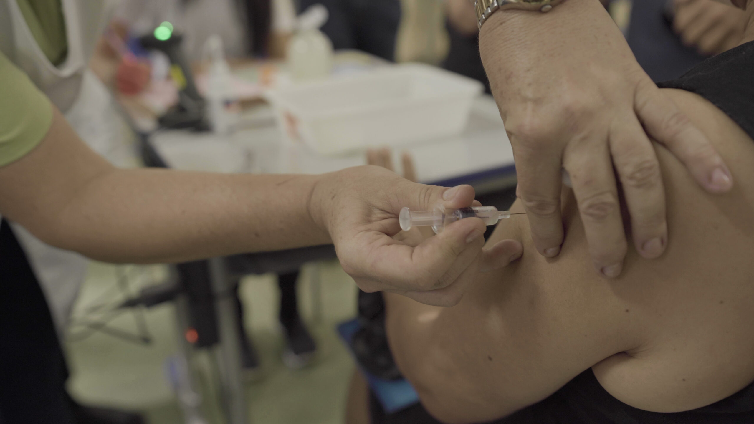 ‘Vacina contra gripe ainda é a melhor maneira de evitar a doença’, alerta infectologista