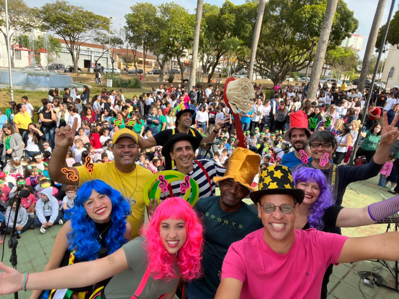 Temporada 2023: diversão, arte e magia dão o tom das apresentações da Bandalheira do Bem 