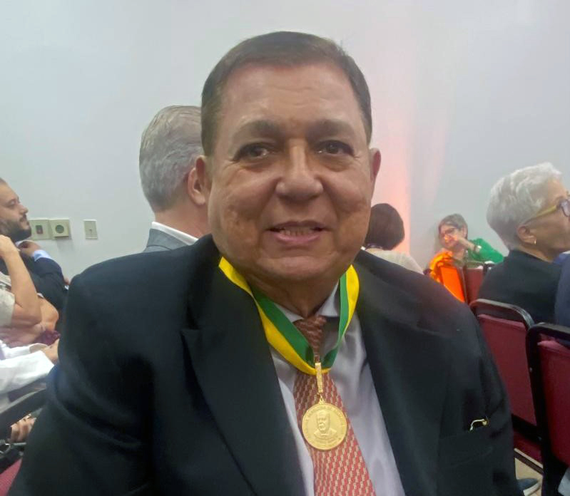 Médico de Ribeirão Preto assume cadeira na Academia Brasileira de Reumatologia