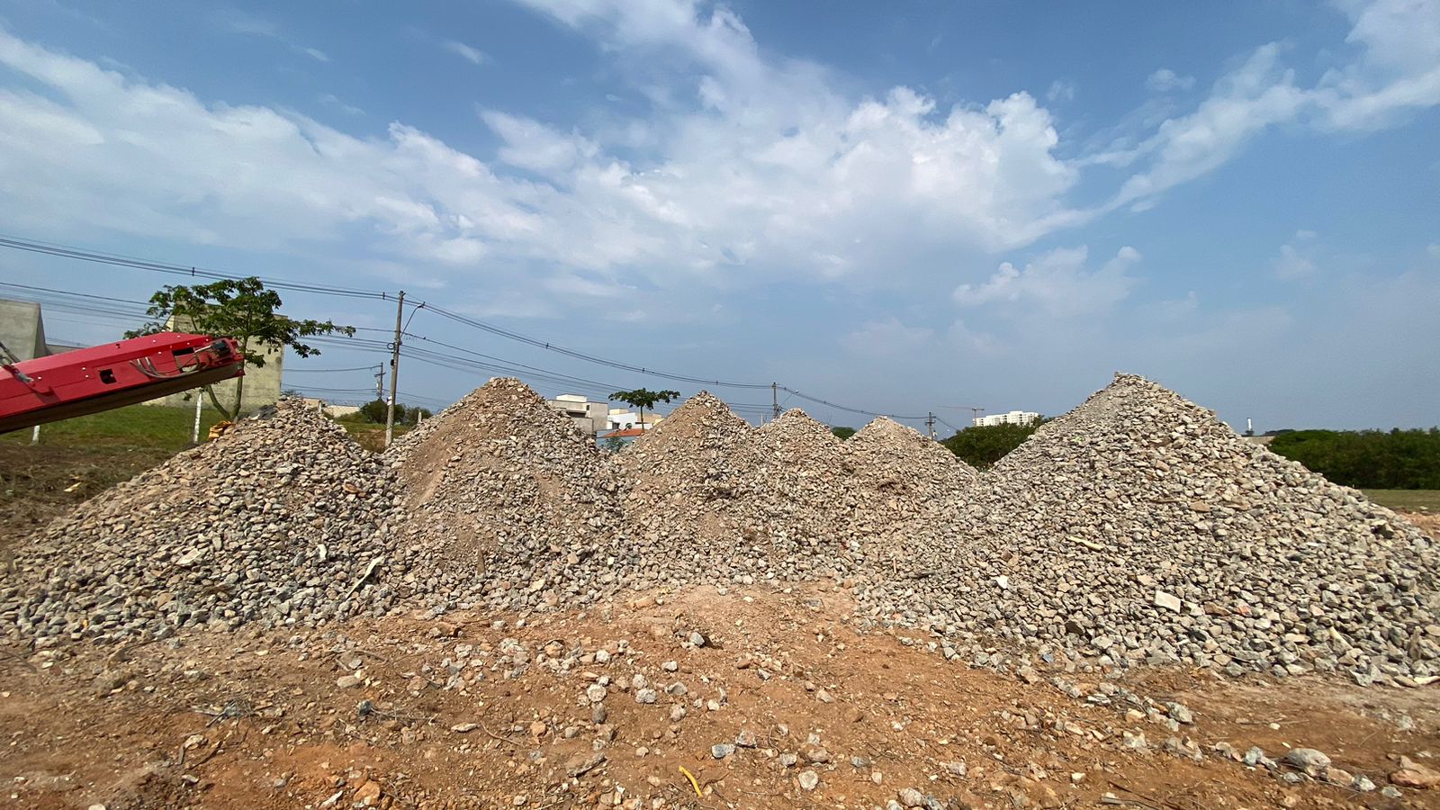 Cerca de 3 mil toneladas de entulho são recicladas em obra de construção civil em Piracicaba
