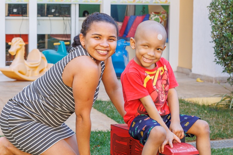 ONG promove evento para ajudar crianças e adolescentes em tratamento contra o câncer