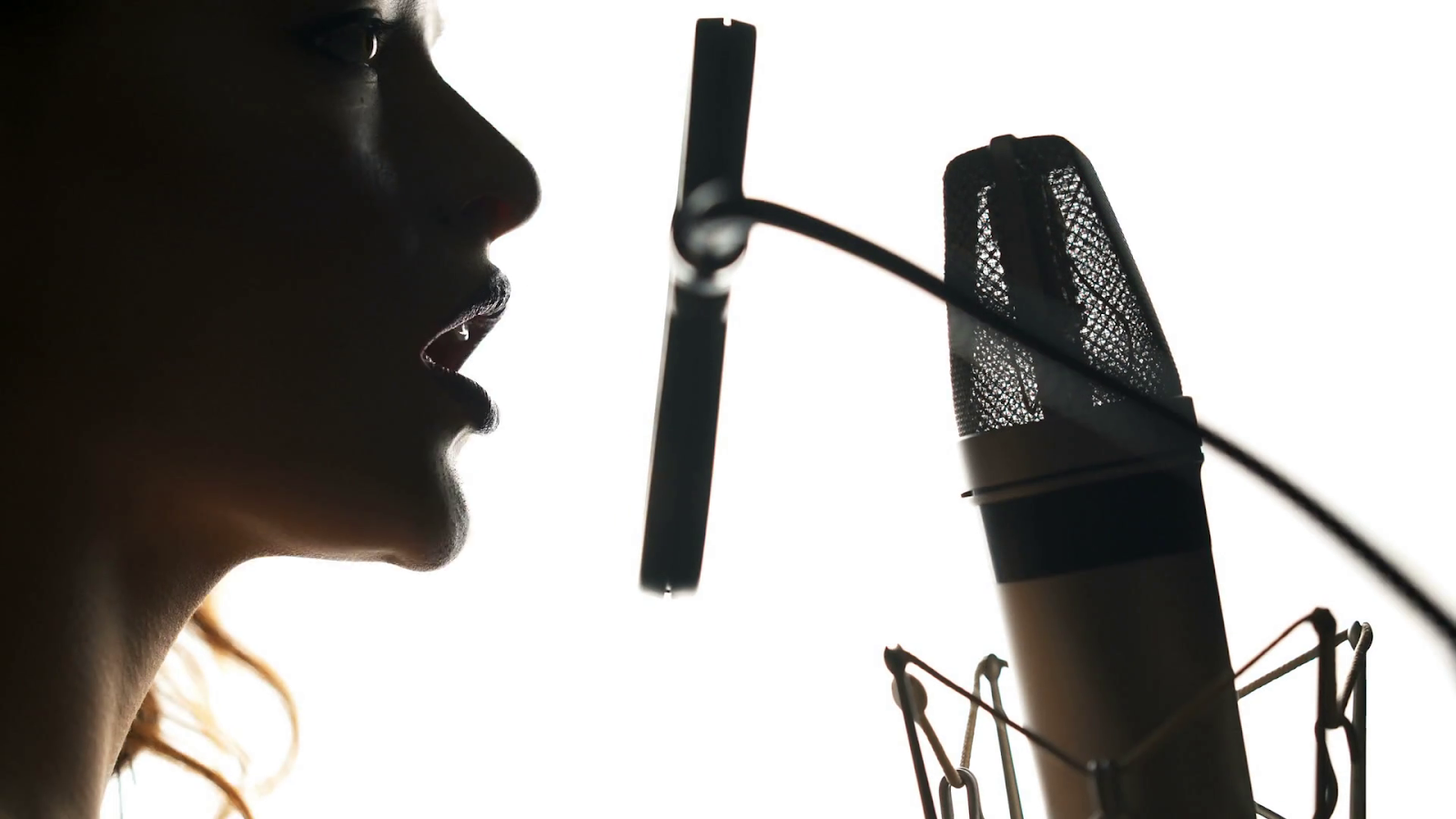 Senac Ribeirão Preto apresenta A Mulher no Rádio