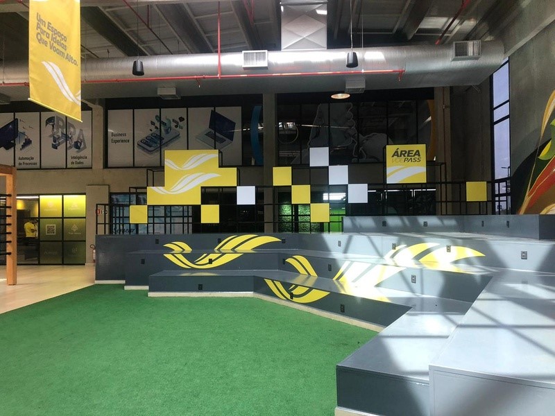 Área da VOEPASS recebe apresentação dos novos uniformes do Comercial Futebol Clube