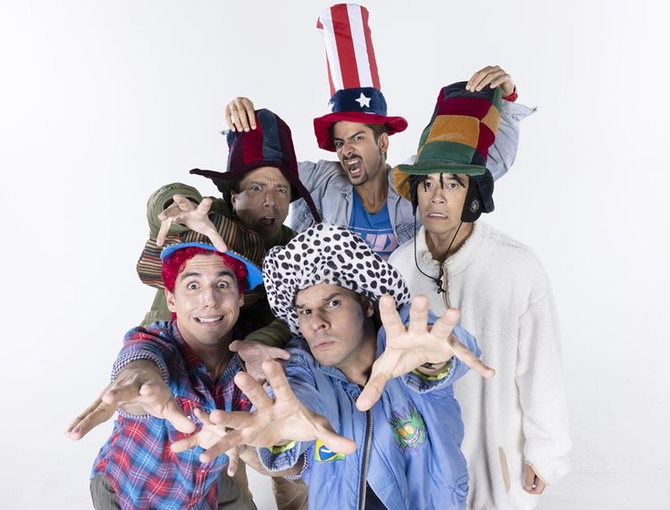 Mamonas Assassinas: O Filme celebra conquista marcante com 700 mil ingressos vendidos