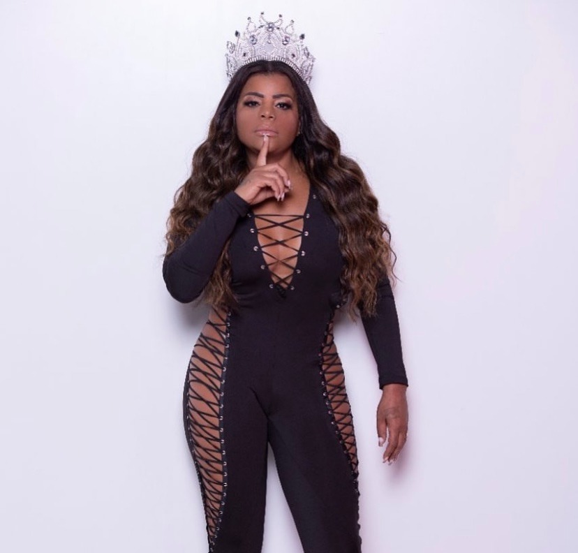 Representante do tradicional funk carioca, Tati Quebra Barraco terá repertório especial em show no Bloco Califórnia