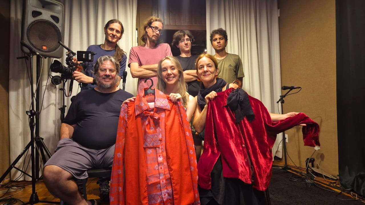 Espetáculo “(Apenas) 3 canções para amolecer seu coração” chega à Casa do Vovô, neste sábado (23)