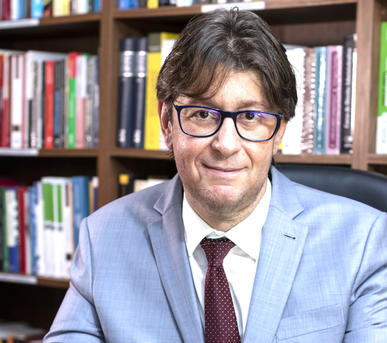 Tributarista de Brasil Salomão e Matthes participa do 2º Colóquio de PIS & Cofins