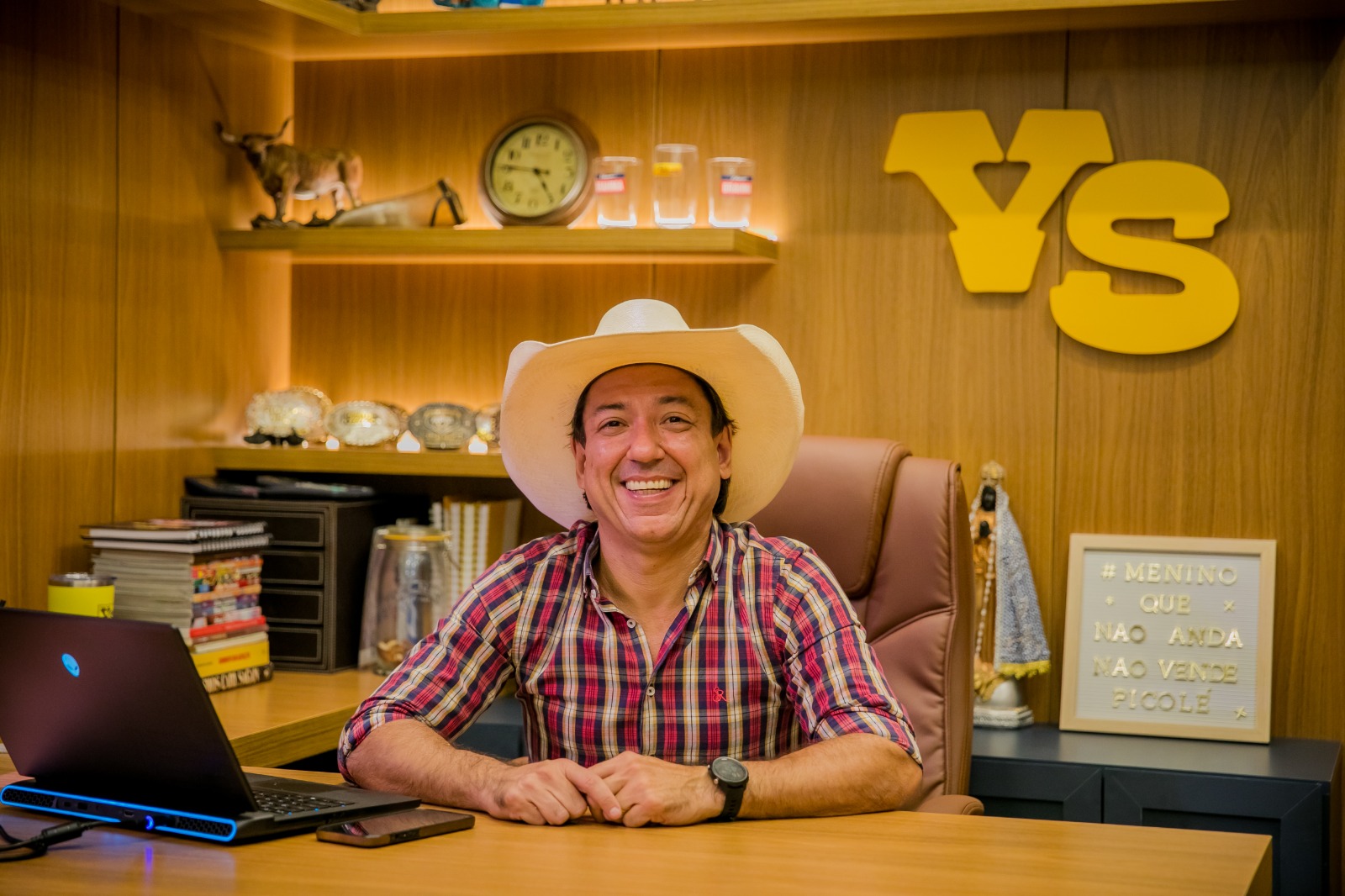 Viola Show: Celebrando 20 anos de pioneirismo e sucesso na cultura sertaneja