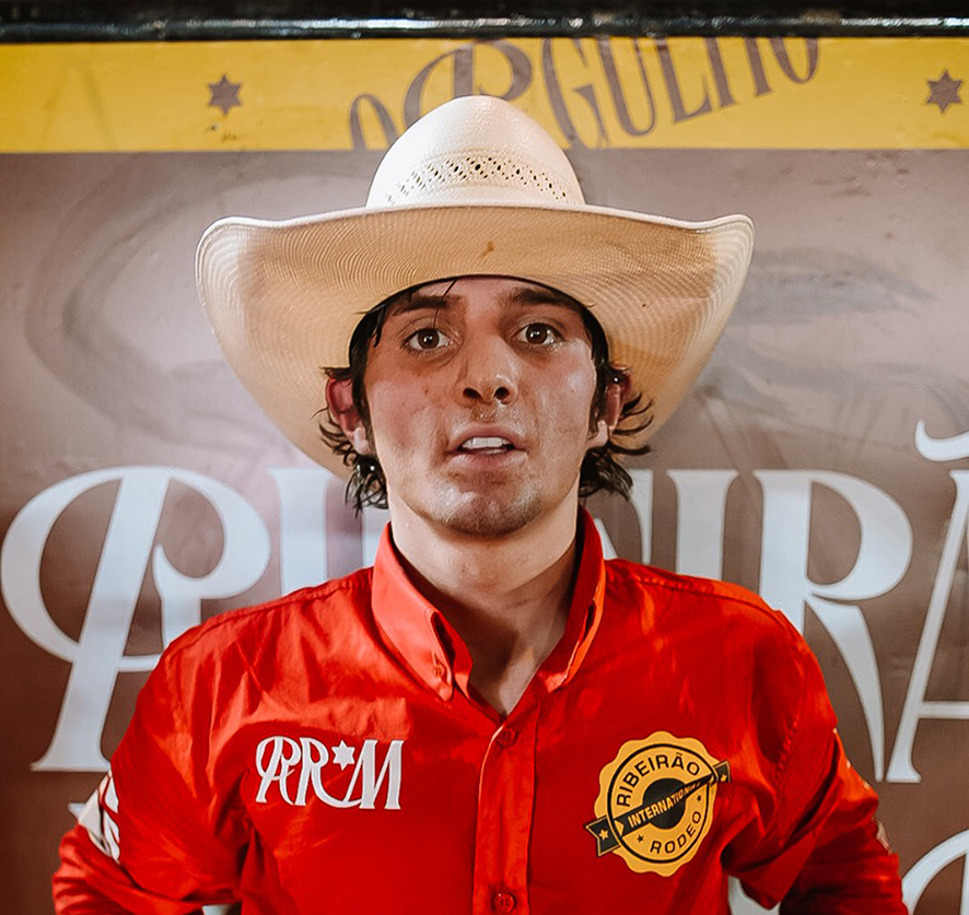 Montarias em touros e cavalos e prova de Três Tambores marcam a segunda noite do Ribeirão Rodeo Music 2024