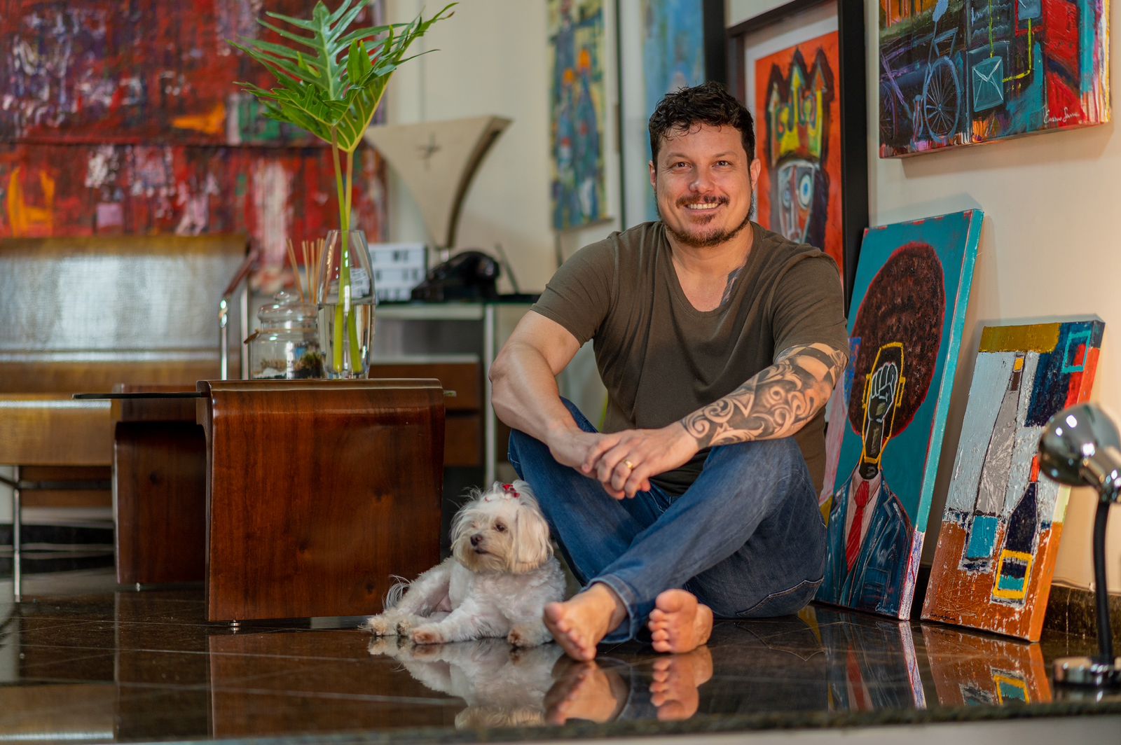 Erasmo Gama abre a Exposição “Um Pouco de Tudo”, no Sesc Centro Goiânia