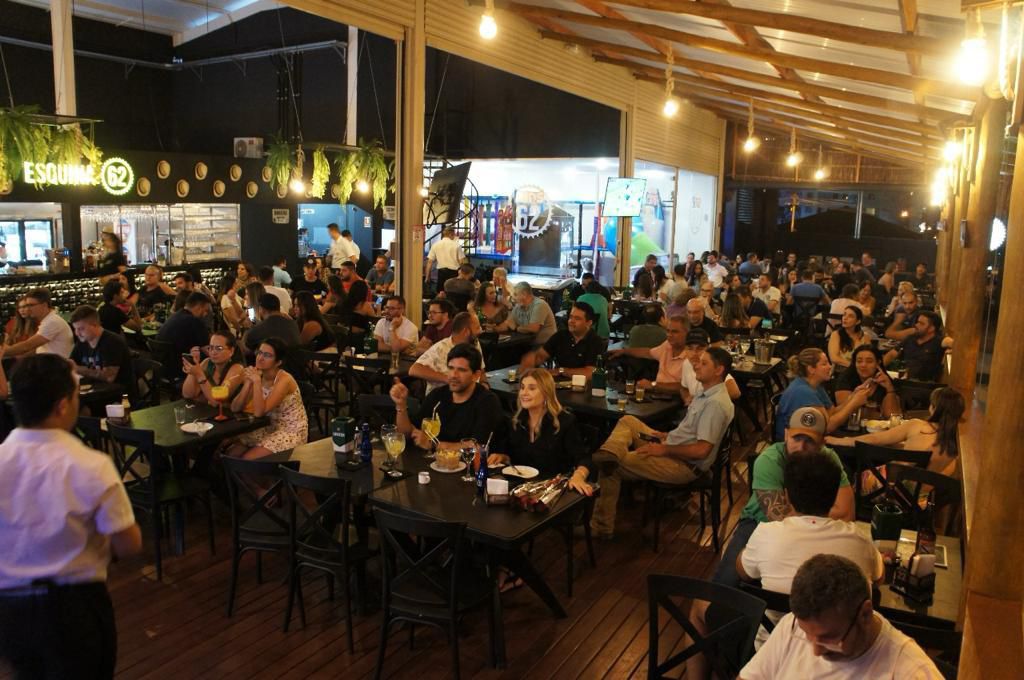 Restaurantes se preparam para alta procura no Dia dos Namorados