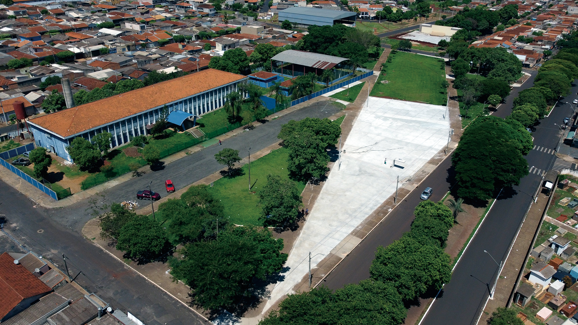 Praça da Bike: Construtora entrega e prefeitura de Serrana recebe obra inacabada e com problemas estruturais