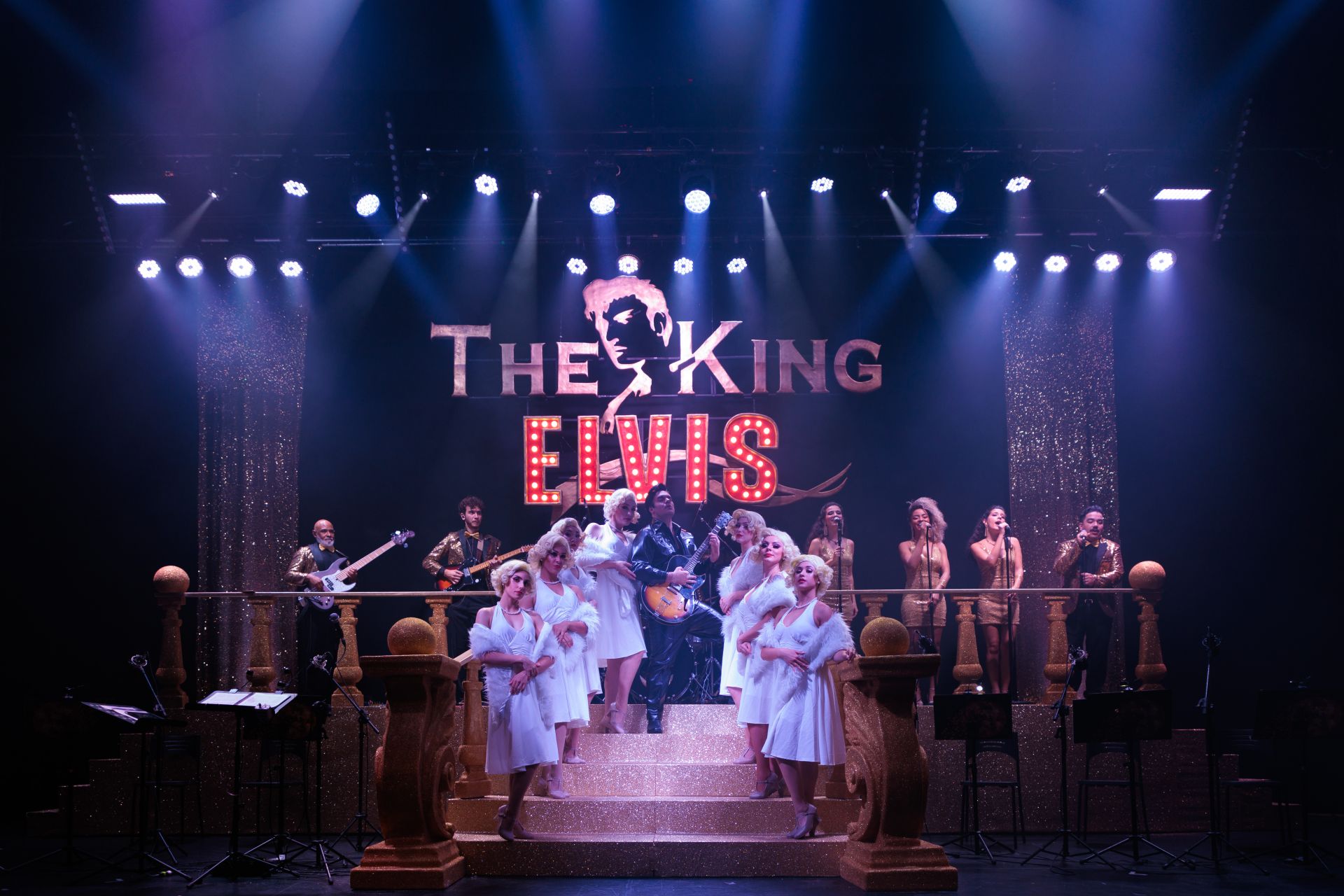 Espetáculo “The King – Elvis Experience” chega em Ribeirão no dia 20/07  no Theatro Pedro II