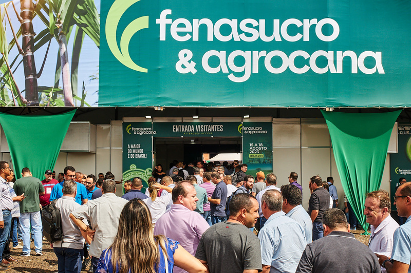 Fenasucro & Agrocana neutraliza emissões de CO₂ em parceria com a Canaoeste
