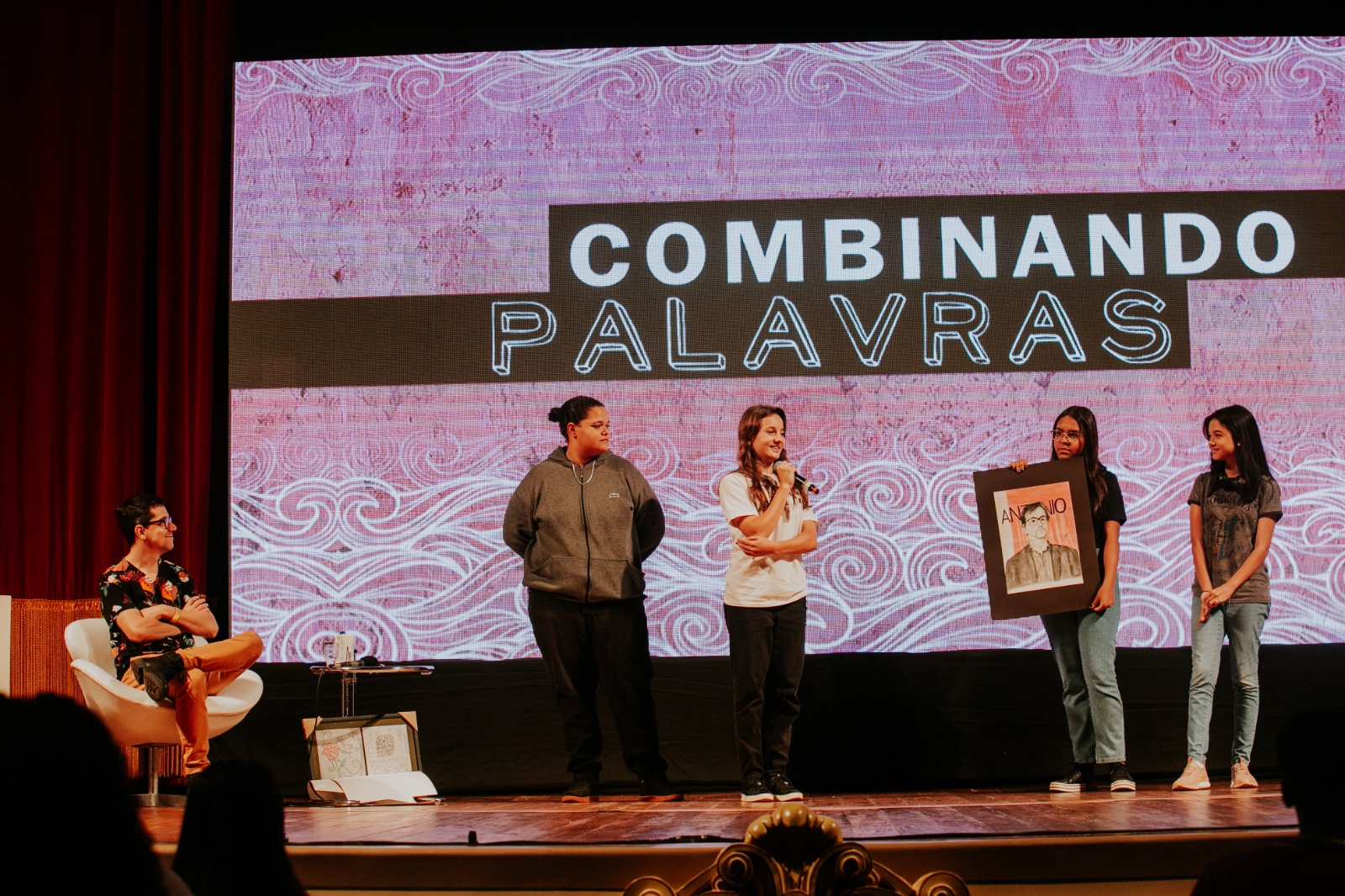 Antônio Xerxenesky fala sobre saúde mental durante o Combinando Palavras