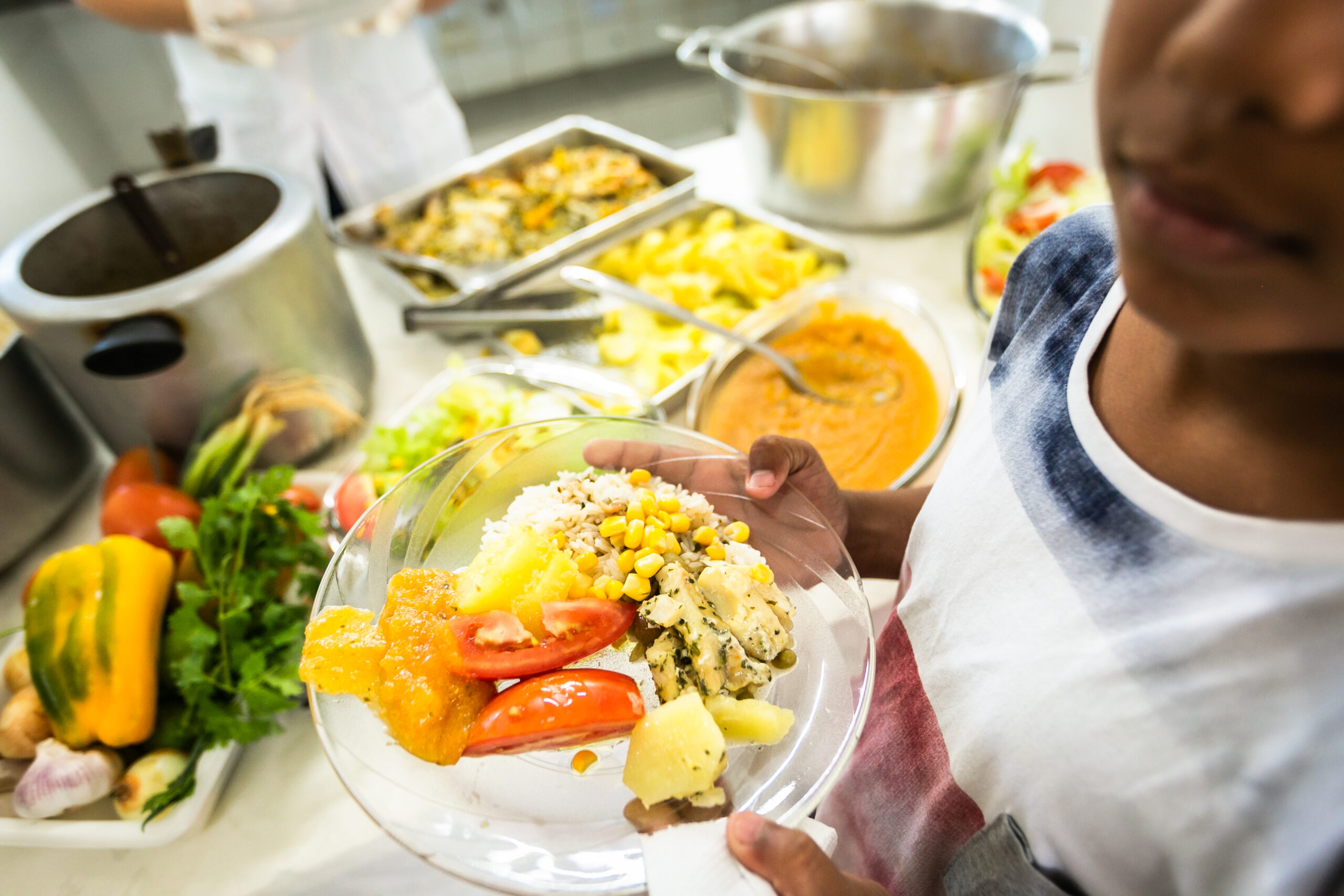 Sesc Mesa Brasil celebra 30 Anos de Combate ao Desperdício e à Fome com Impacto Social e Ambiental
