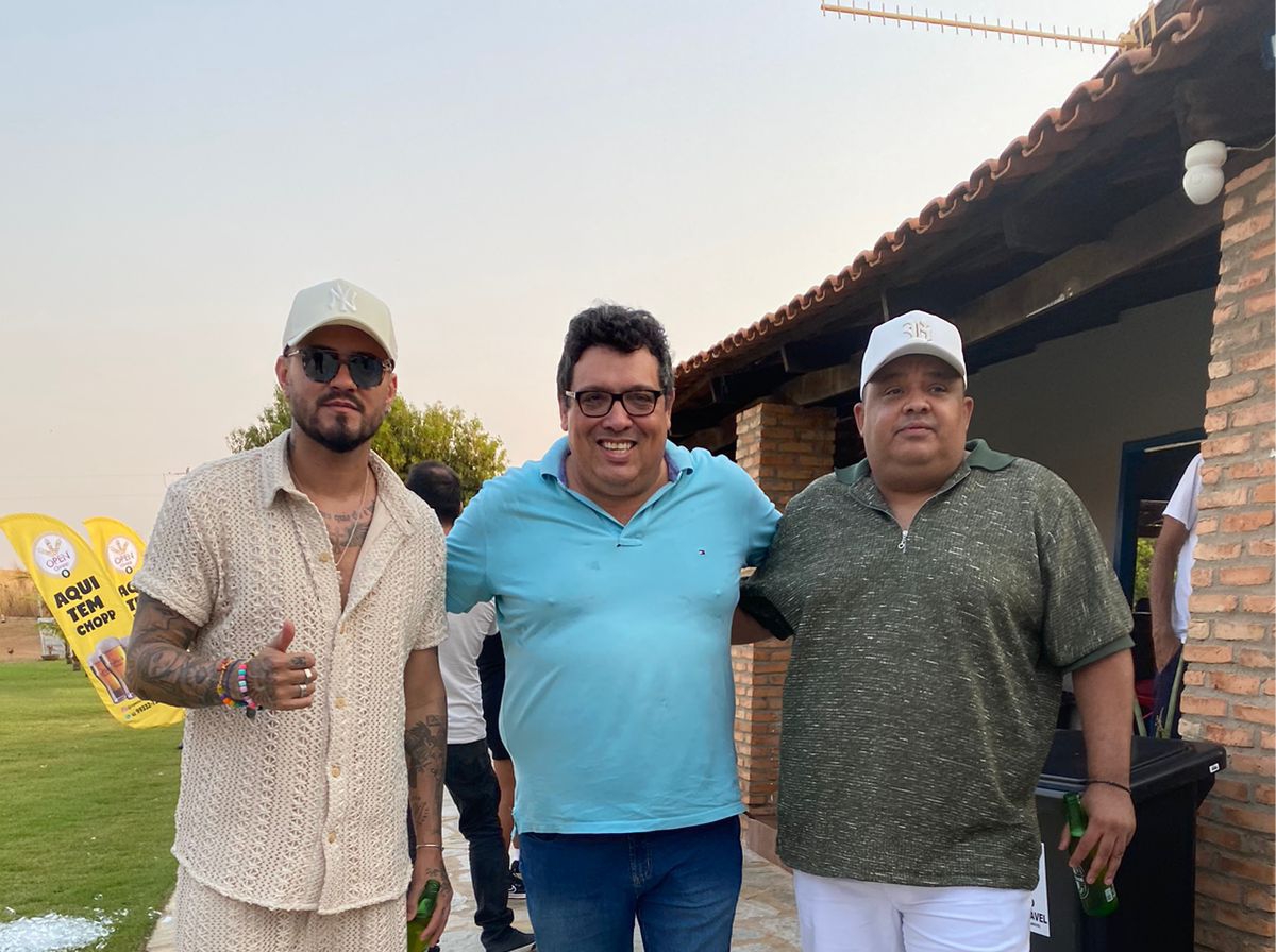 Humberto & Ronaldo gravam DVD “Voz e Teclado” em Goiânia com a presença do suco energético Itts como uma das bebidas oficiais