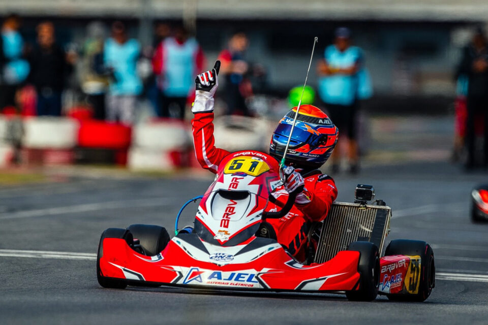 Theo Salomão representará a FAUGO e Goiás no FIA Motorsport Games 2024