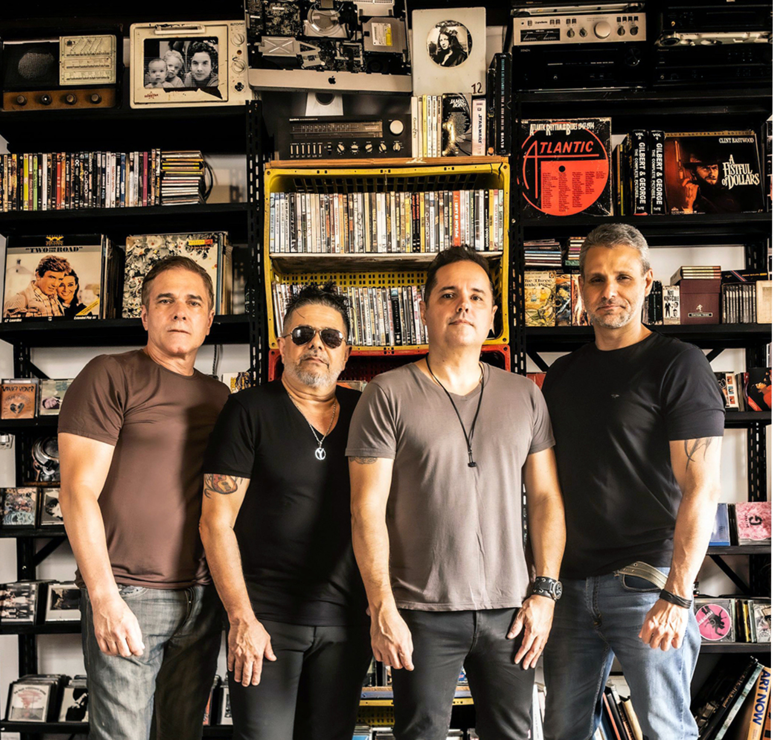 Banda Yahoo apresenta show acústico no Rio de Janeiro