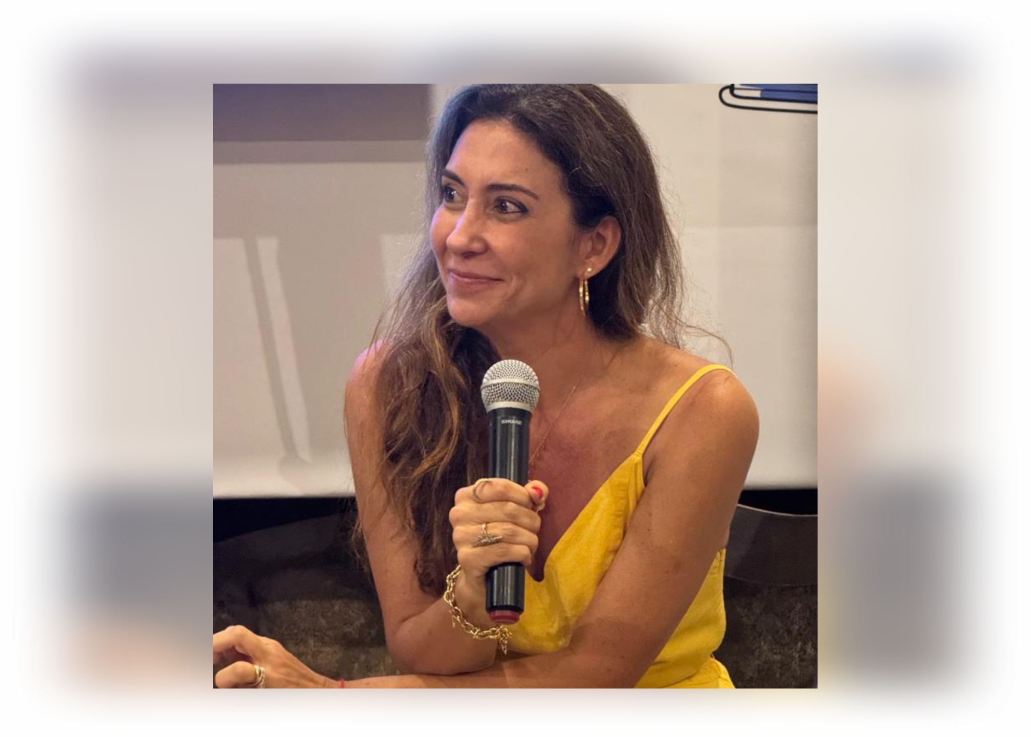 Psicanalista Fabiana Guntovitch apresenta seu livro na 22ª edição da FLIP