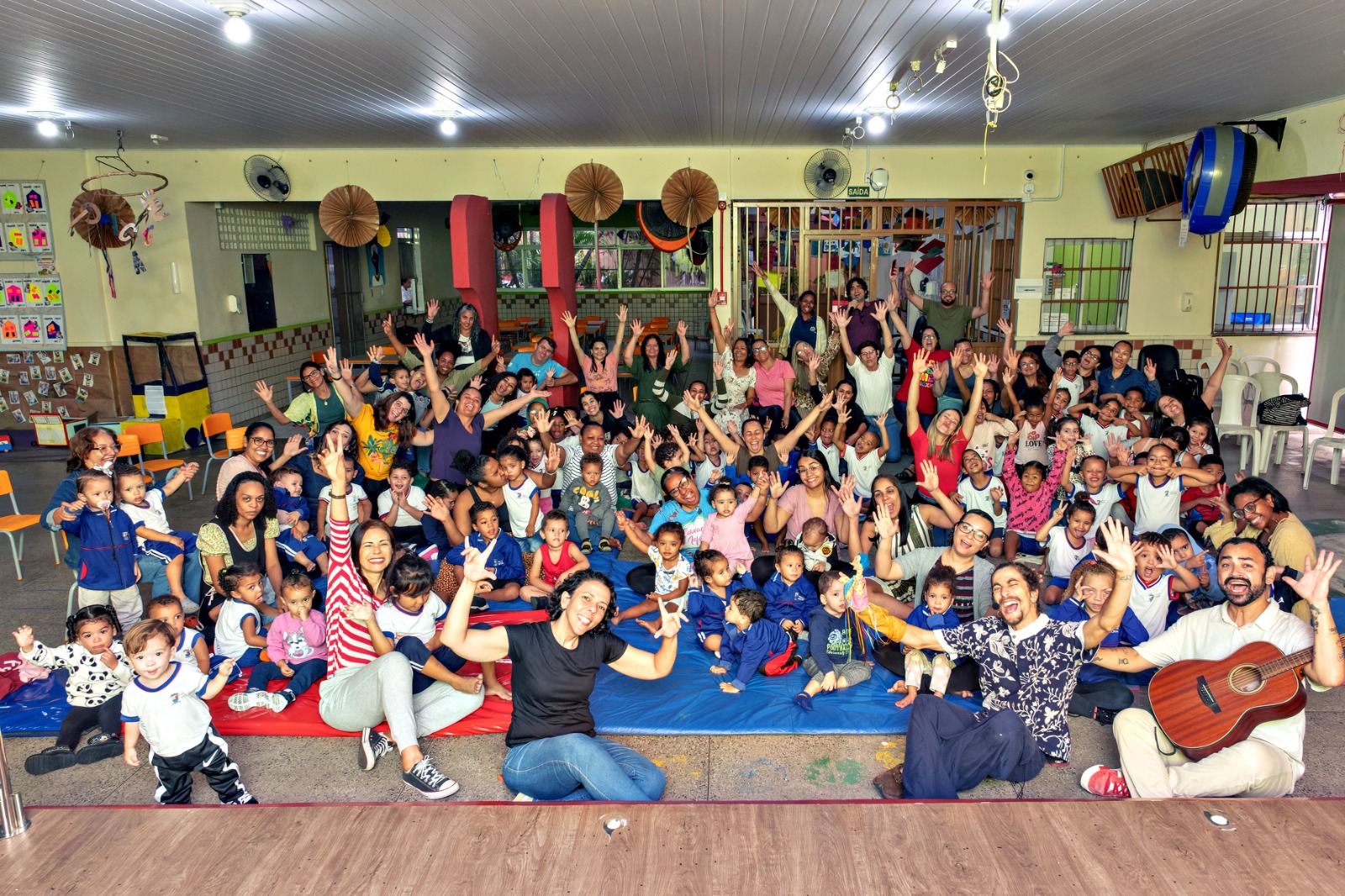 Espetáculo “Palito de Fósforo” é apresentado a cerca de 450 estudantes de Vitória