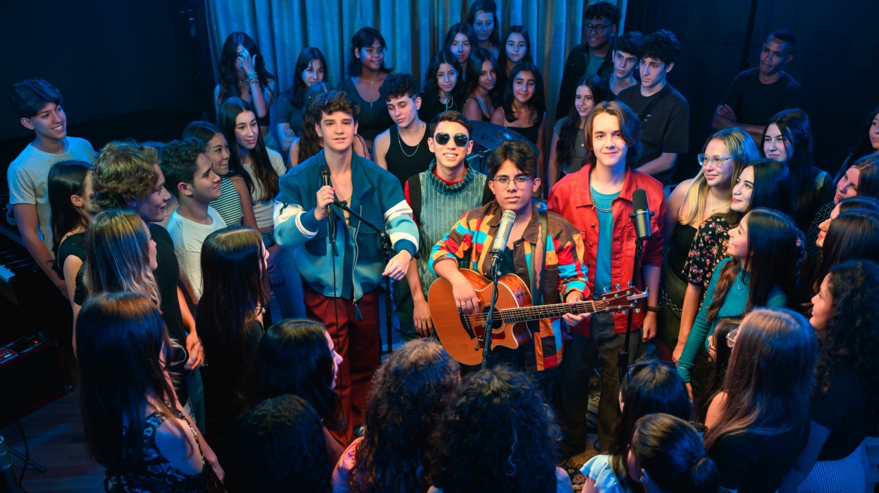 QuatroK lança videoclipe da música ‘Essa não é sobre você’