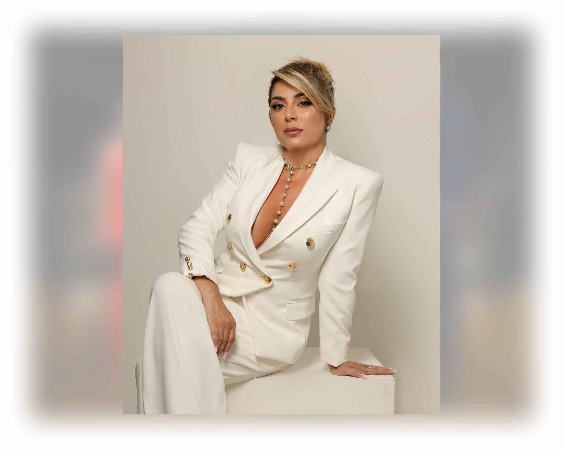 Melissa de Oliveira celebra seu aniversário com dupla comemoração