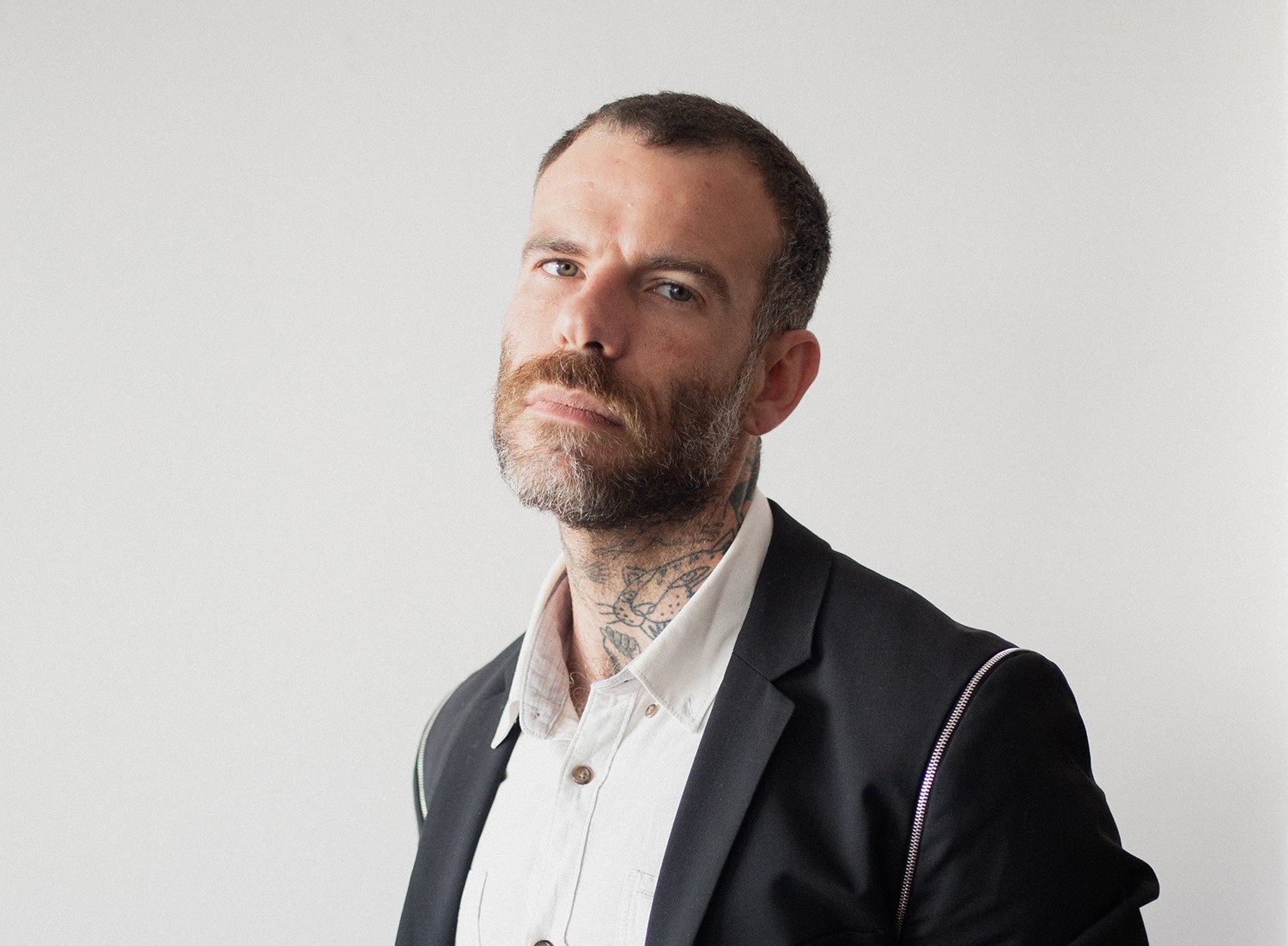 Roda de conversa com Chico Felitti encerra Mostra Literária da Biblioteca Sinhá Junqueira