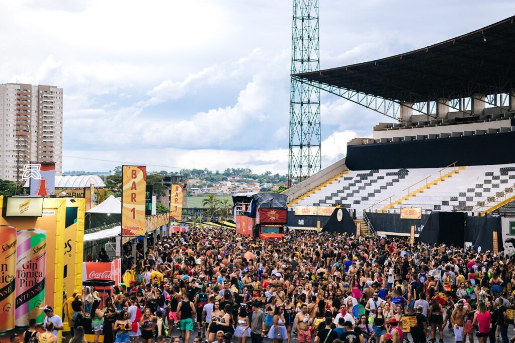 <p>Bloco Califórnia anuncia pré-venda de ingressos e ação promocional por meio de grupo vip; a 8ª edição da micareta acontece no dia 22 de fevereiro<br />
Foto: Indie Click</p>