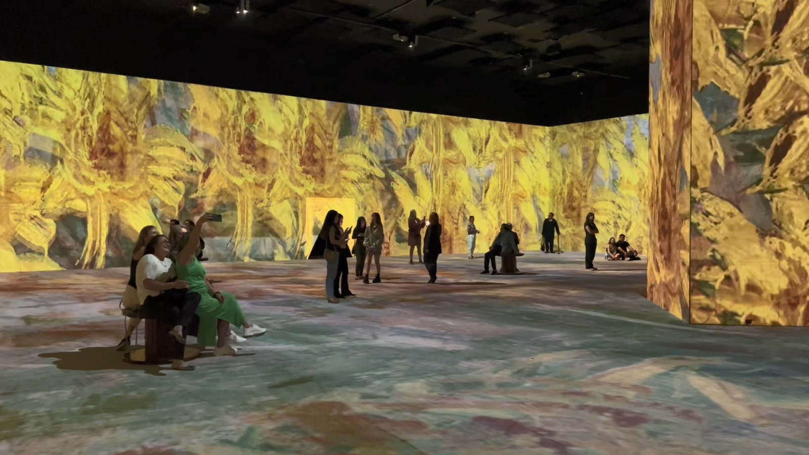 Santa Maria Outlet traz a exposição imersiva Van Gogh & Impressionistas