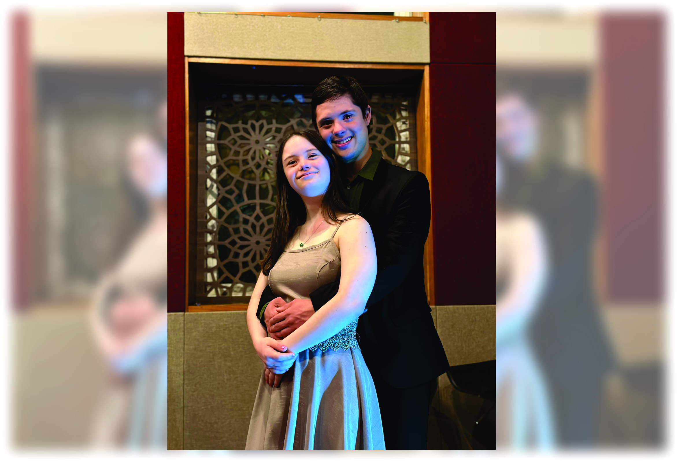 Necka Ayala e Zeca Baleiro lançam música inspirada em namoro de casal de influenciadores com síndrome de down