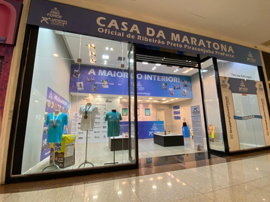 <p>Os kits de apoio aos corredores poderão ser retirados nos dias 23, 24 e 25 de janeiro, na Casa da Maratona, no Piso 2 do ShoppingSantaÚrsula Foto: Divulgação</p>
