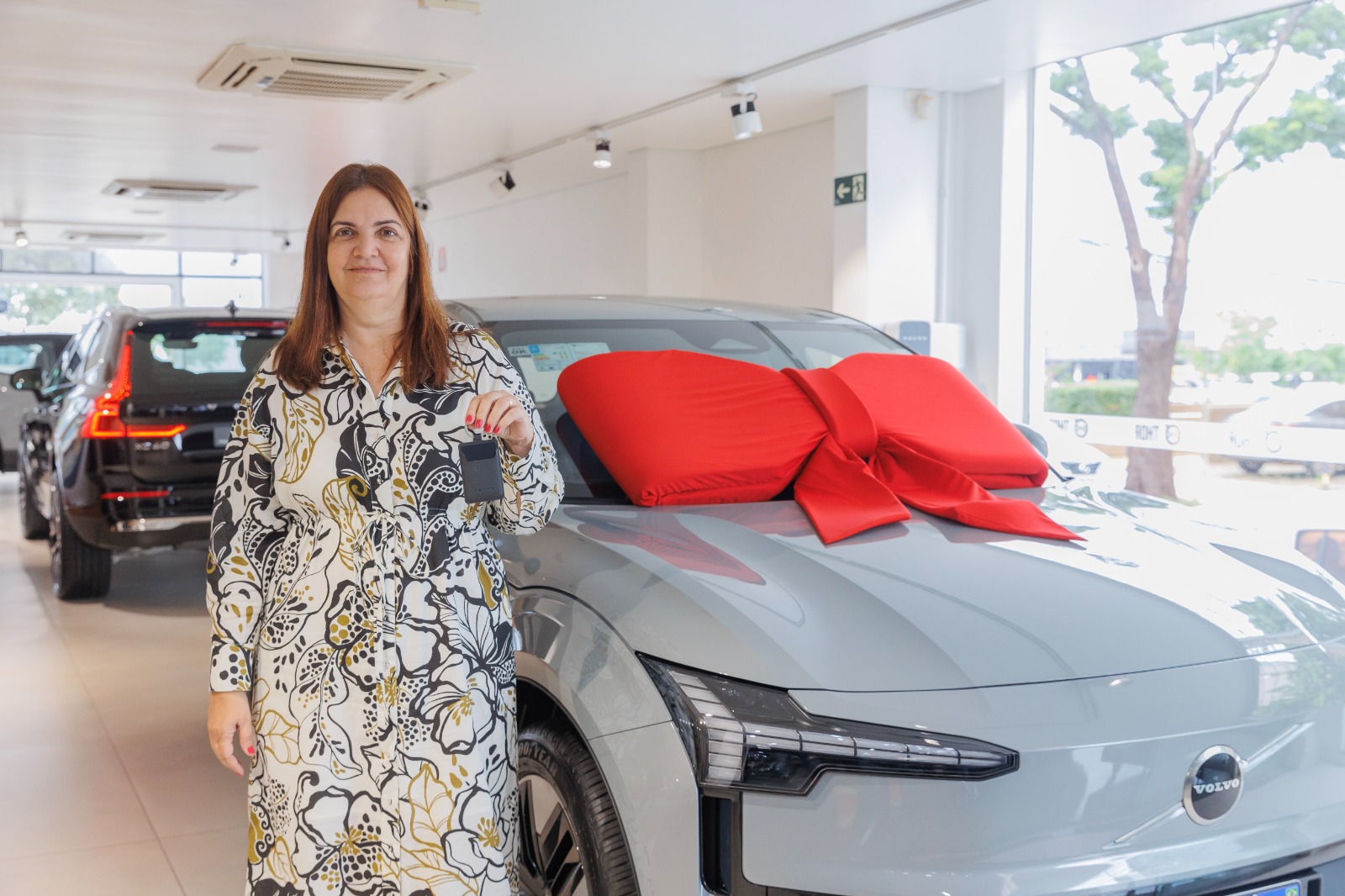 RibeirãoShopping entrega veículos sorteados na campanha de Natal