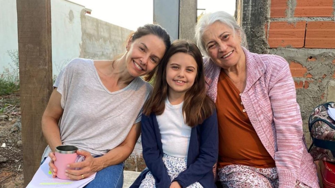 Sofia Fornazari em “Dona Rosinha”, um projeto que traz luz sobre o cuidado com nossos idosos