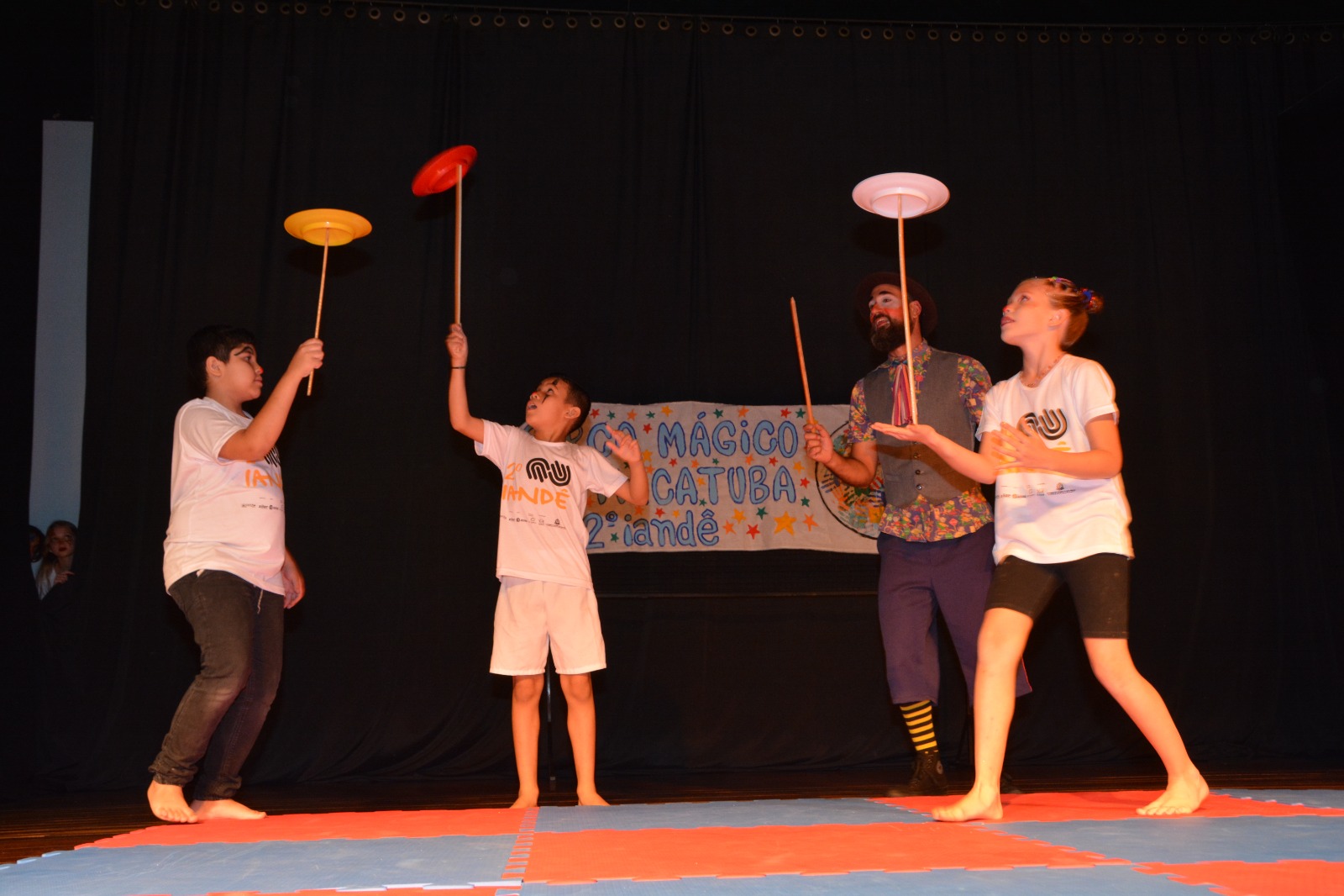 Projeto Iandê recebe inscrições para oficinas gratuitas de circo em Macatuba