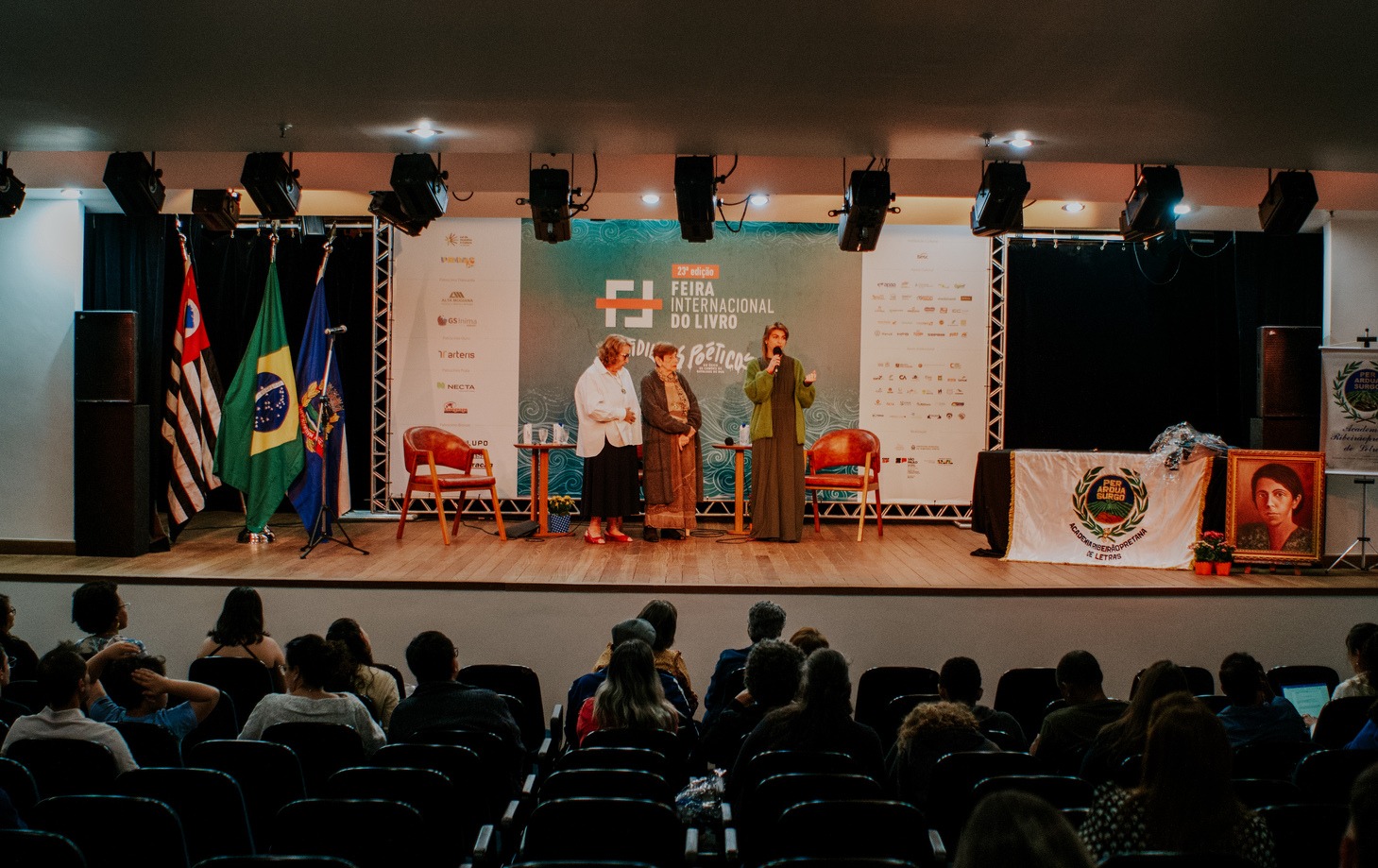 24º FIL abre inscrições para Concurso Literário Prof ª Zoraide Rocha de Freitas