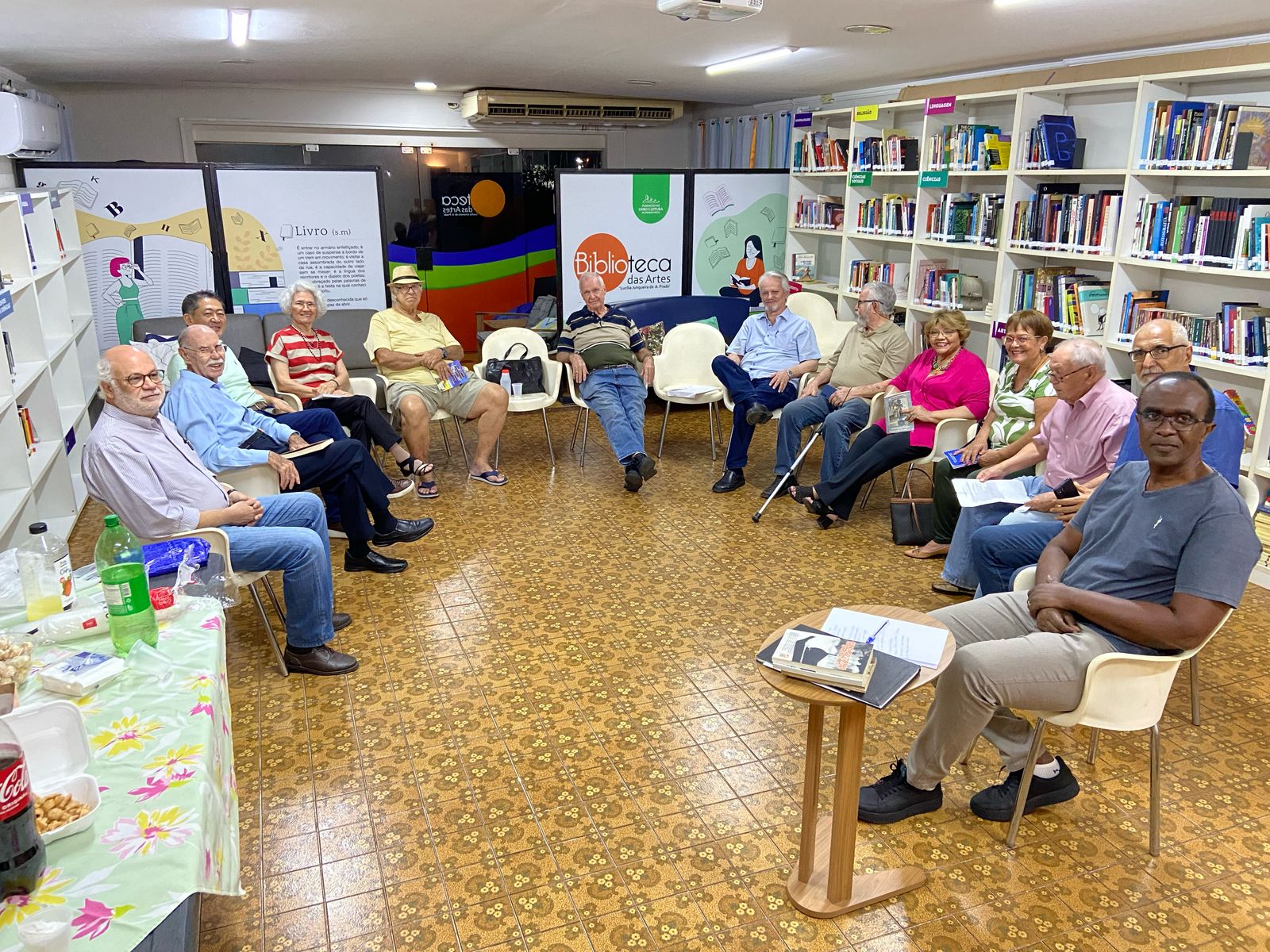 Fundação do Livro e Leitura divulga agenda cultural gratuita de abril