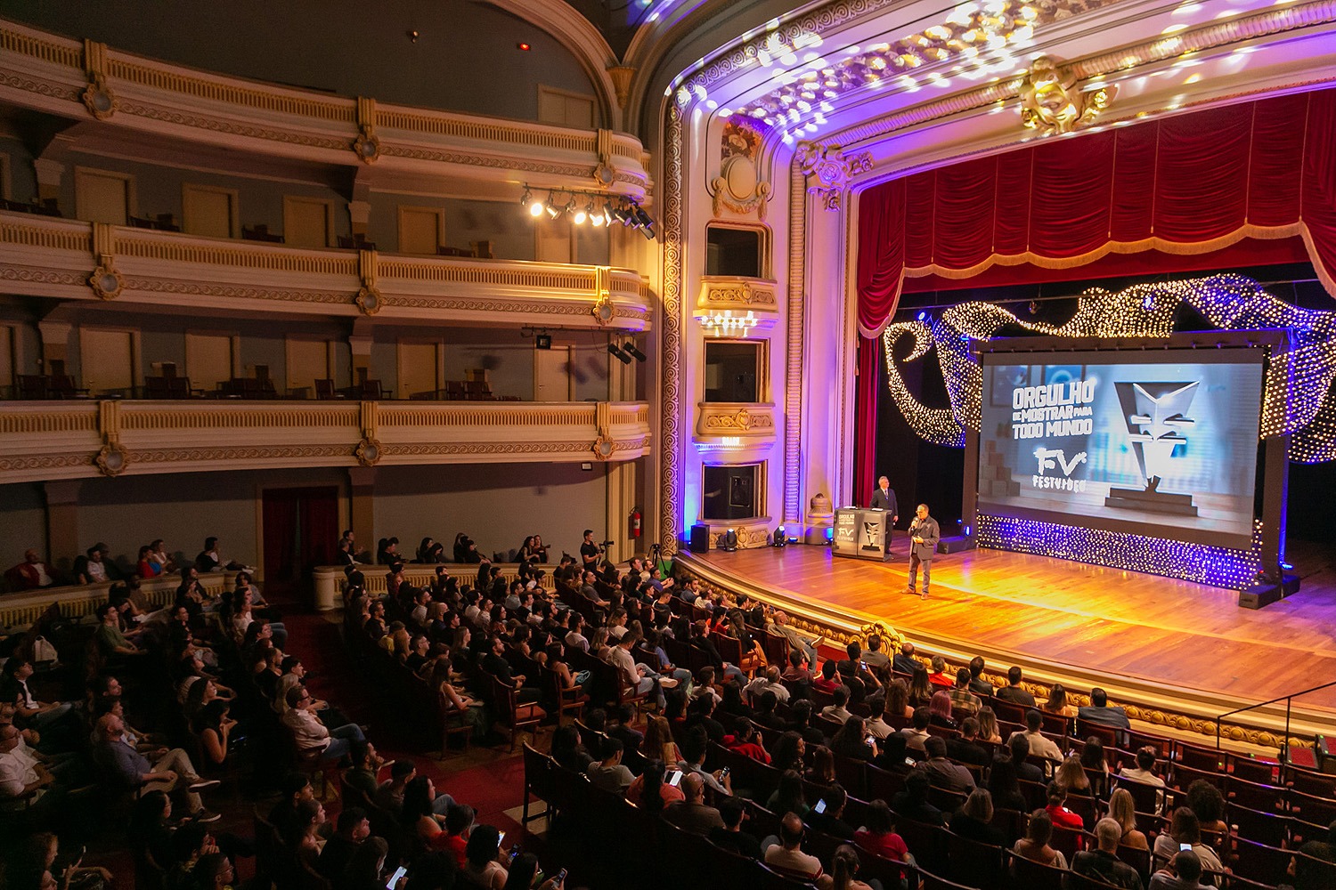Premiação do 35º FestVideo acontece no Theatro Pedro II no dia 8 de abril