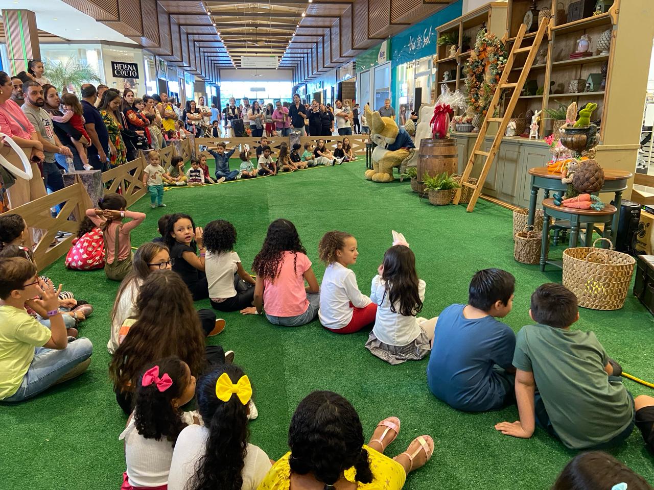 Franca Shopping promove experiência lúdica de Páscoa com os Chocolix