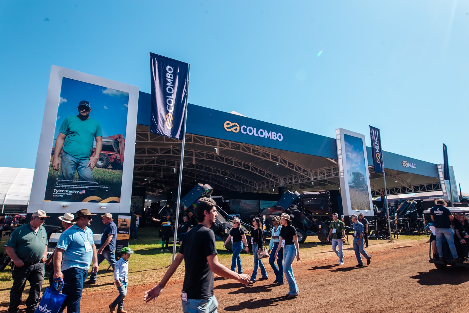 Com DNA brasileiro e presença global, Colombo destaca inovação na Agrishow 2025