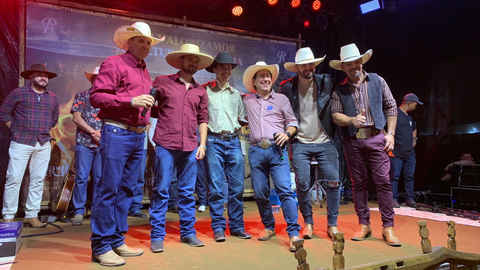 Dupla de Piracicaba/SP é a vencedora do 1º Concurso de Viola Caipira do Ribeirão Rodeo Music