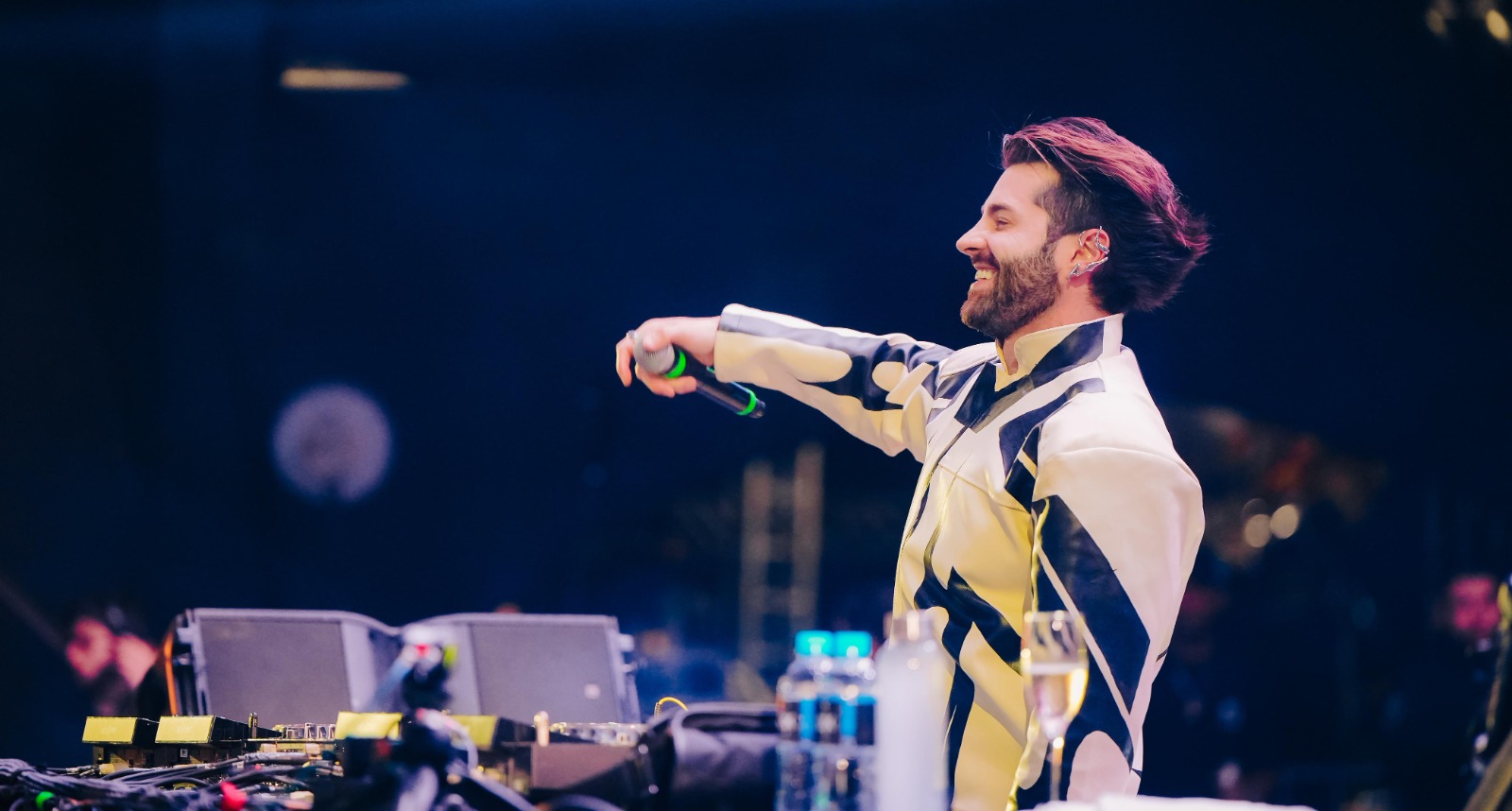 Apresentação de Ana Castela com Alok agita o público na segunda noite do Ribeirão Rodeo Music