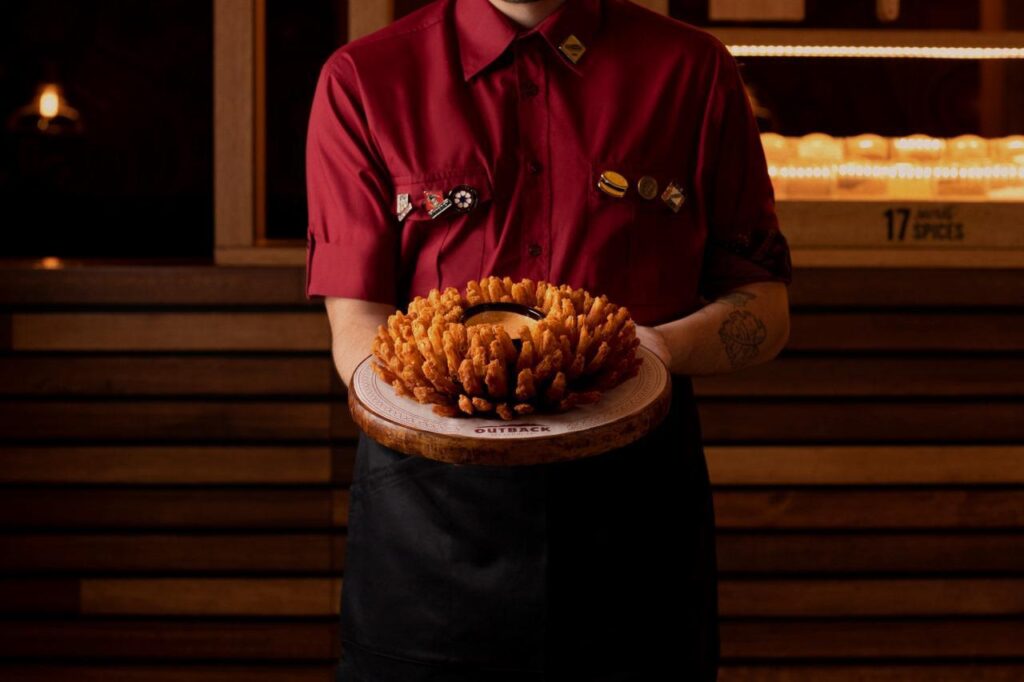 <p>Outback oferece plano de carreira estruturado<br />
Crédito: Divulgação</p>
