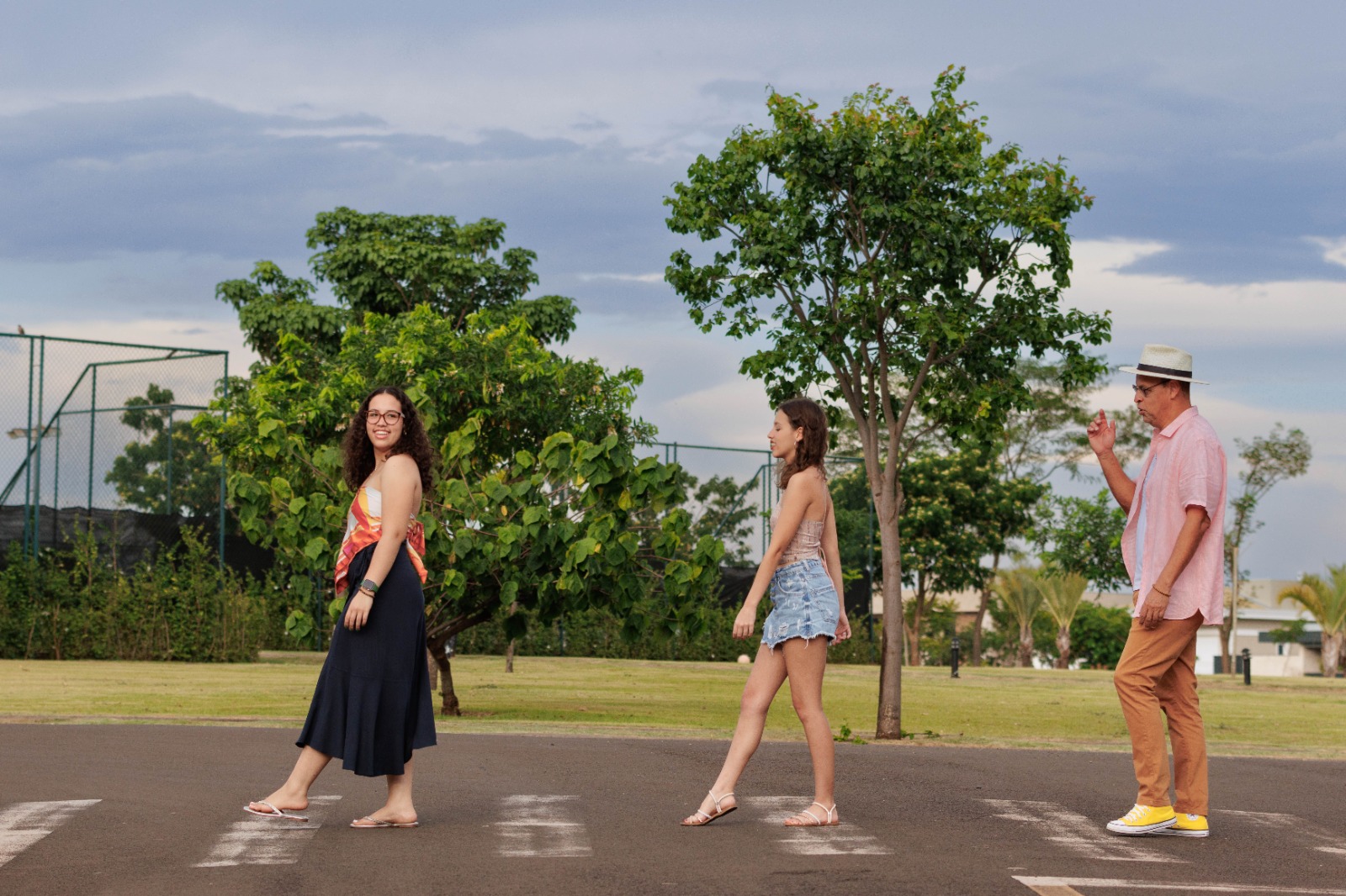 Música em família: ZUMTHREE faz show no Teatro Santarosa, em Ribeirão Preto