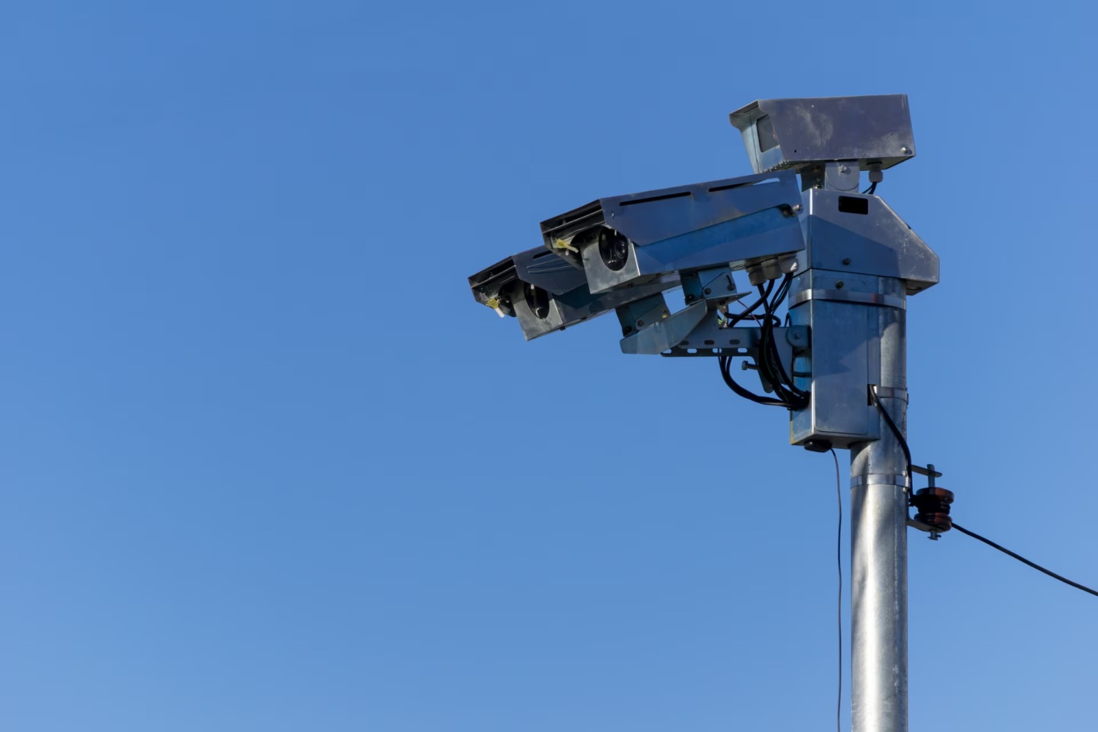 Rodovia Abraão Assed recebe radar para fiscalização de velocidade