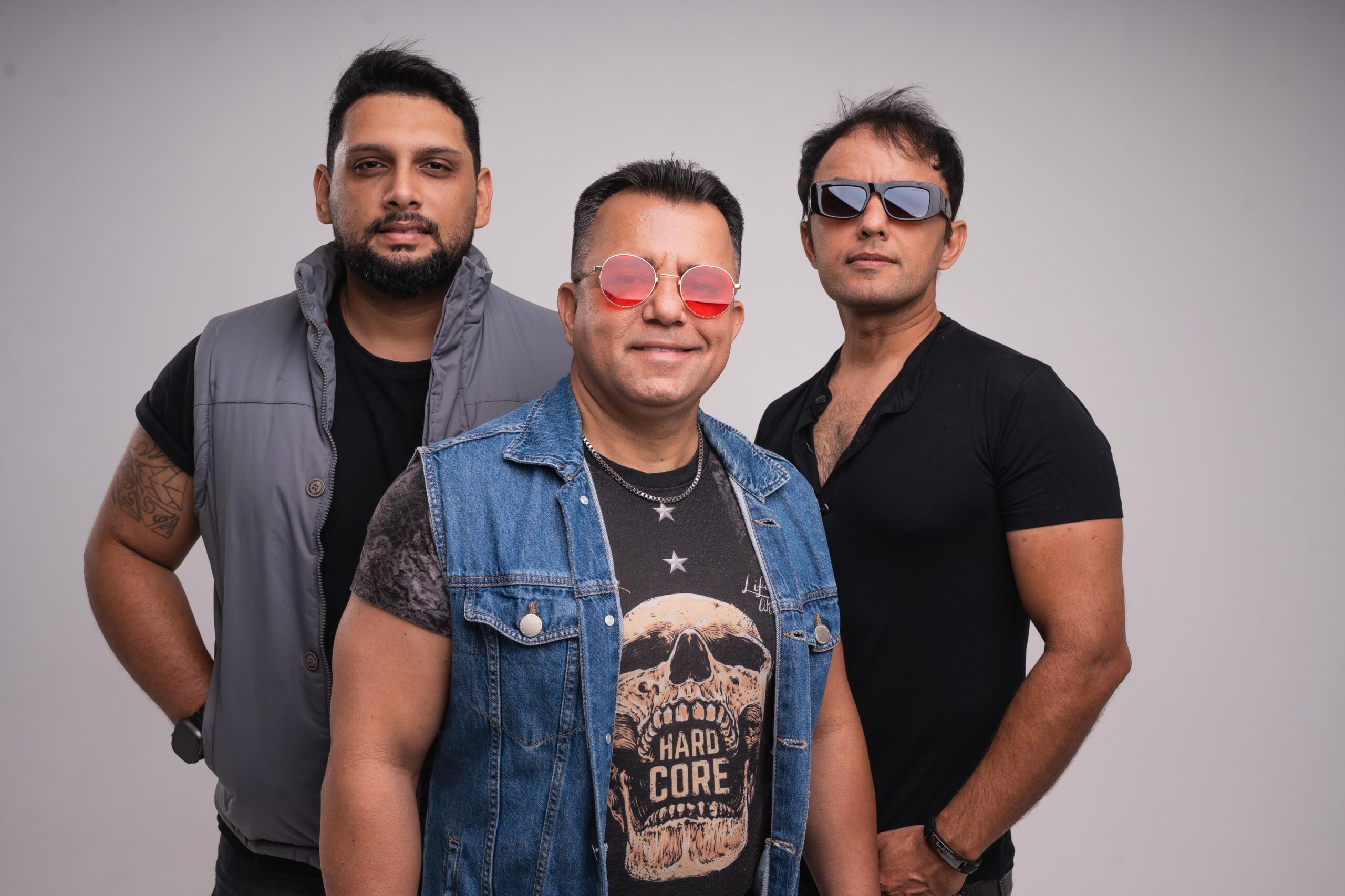 Amor em ritmo de música: Banda Vibbe embala o Dia dos Namorados no Esquina 62