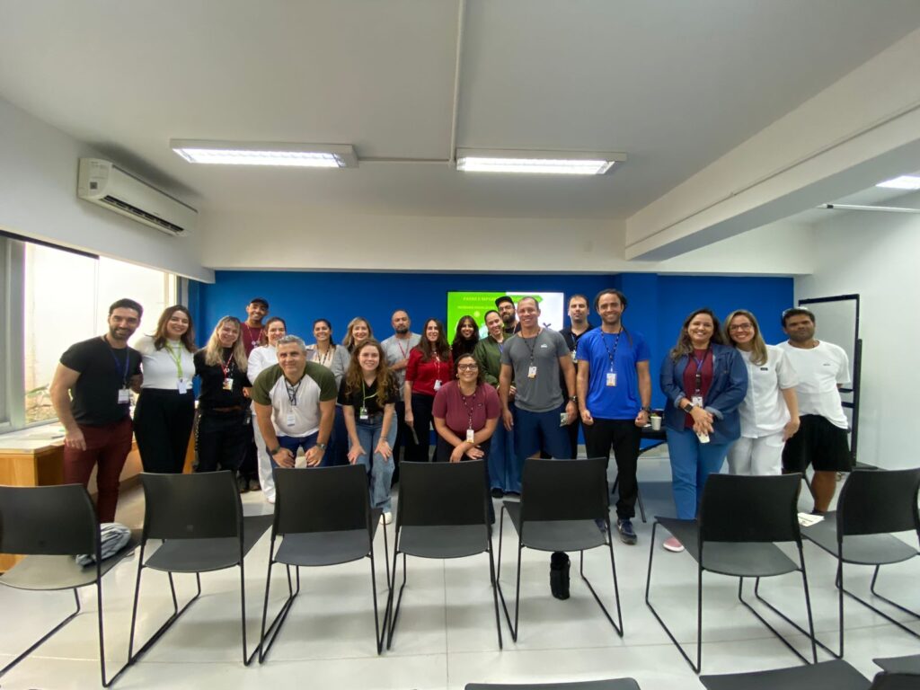 Colaboradores do Sesc Ribeirão Preto participam de atividades sobre coleta seletiva e reciclagem
